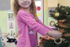 PROSINEC - zdobíme vánoční stromeček